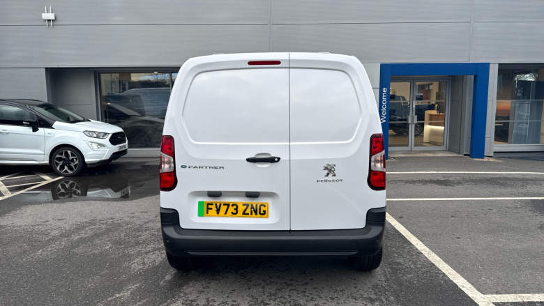 Peugeot Partner E-Standard 800 100kW 50kWh Professional Premium + Van Auto